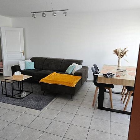 Le Cocon De Soie Superbe T3 A Vaulx En Velin Apartamento Exterior foto