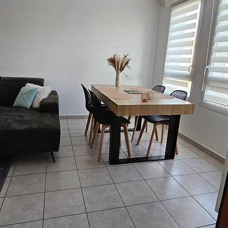 Le Cocon De Soie Superbe T3 A Vaulx En Velin Apartamento Exterior foto